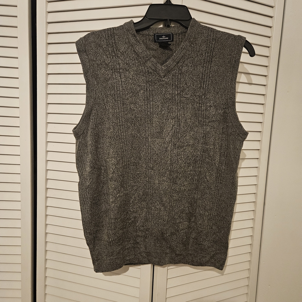 Dockers Gray V-Neck Sweater Vest